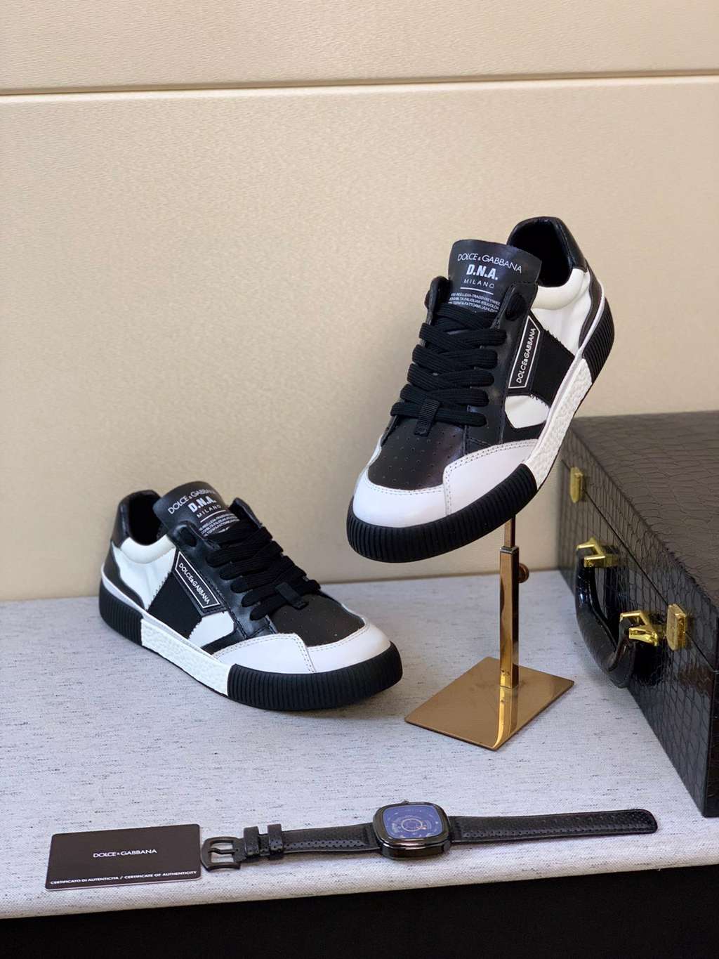 D*G sneaker